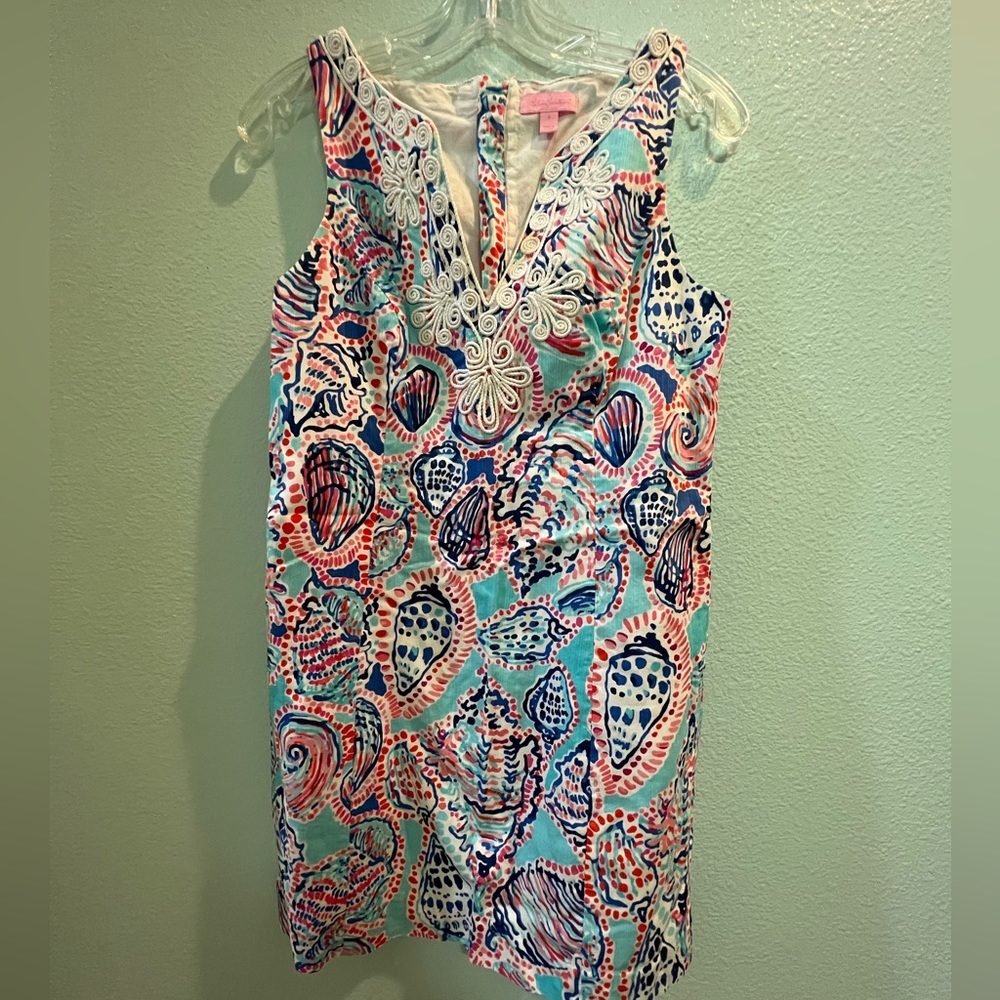 Lilly Pulitzer GUC Shift Size 6
